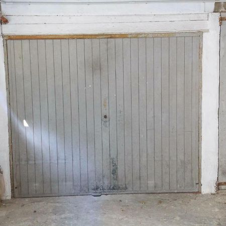 Ampio Appartamento Con Box Auto Celle Ligure Exterior foto