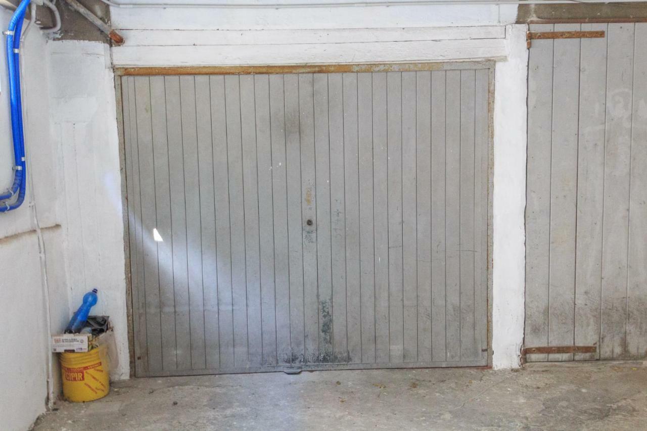 Ampio Appartamento Con Box Auto Celle Ligure Exterior foto