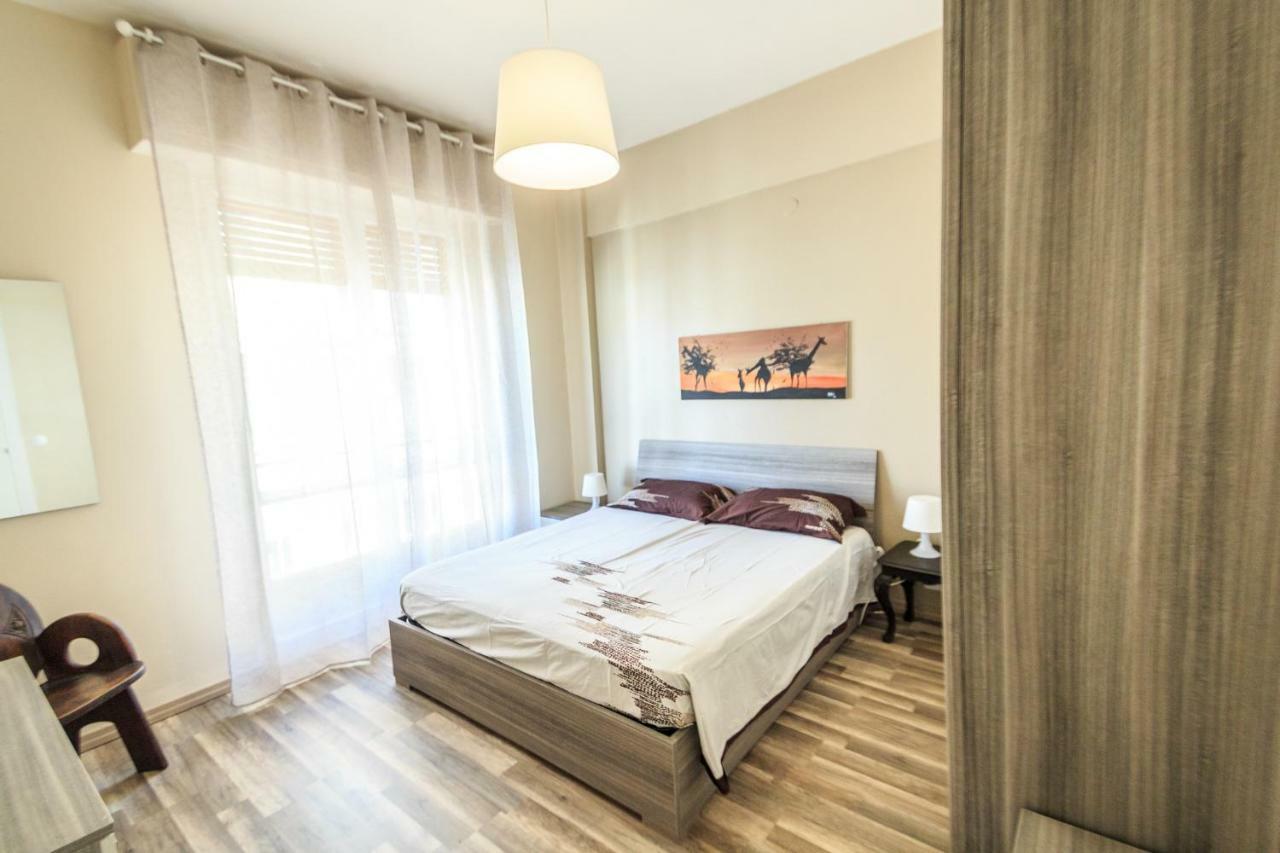 Ampio Appartamento Con Box Auto Celle Ligure Exterior foto