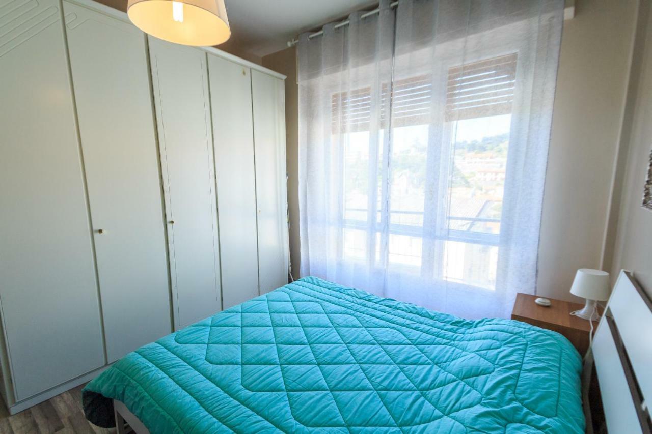 Ampio Appartamento Con Box Auto Celle Ligure Exterior foto